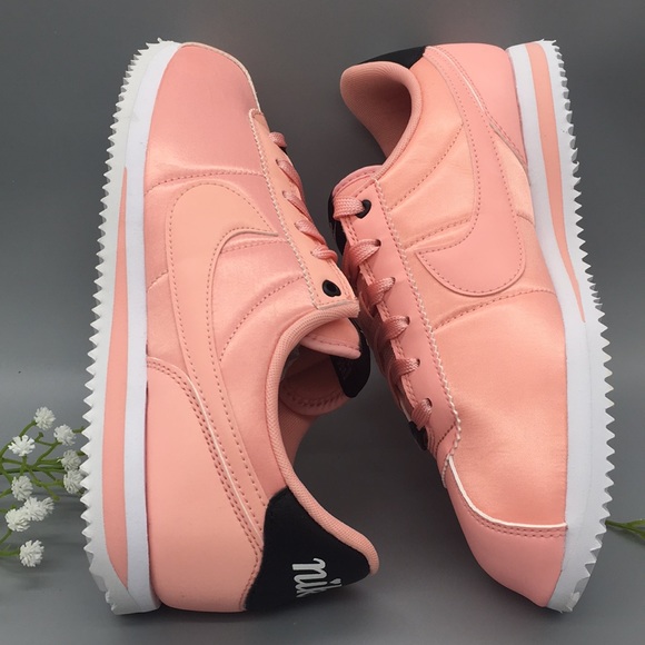 NIKE CORTEZ BASIC TXT VDAY (GS) - Picture 10 of 16